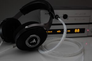 Master pure Silver Focal Stellia Elear Clear Elegia Elex Radiance headphone upgrade cable by Lavricables